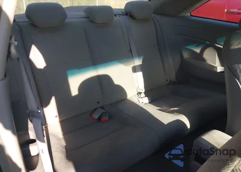 2011 Honda Civic Lx z USA, uszkodzony, nr VIN 2HGFG1B62BH513957